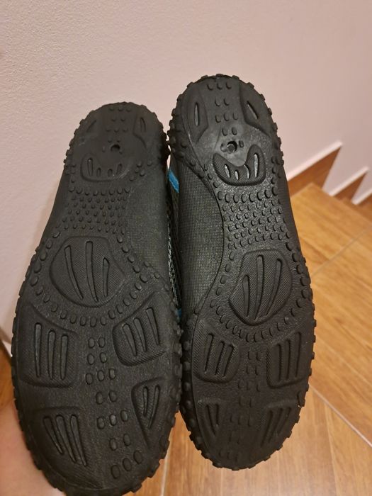 Buty do wody rozmiar 36