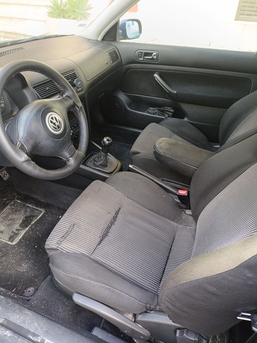 Golf IV 1.6 SR 100 cv