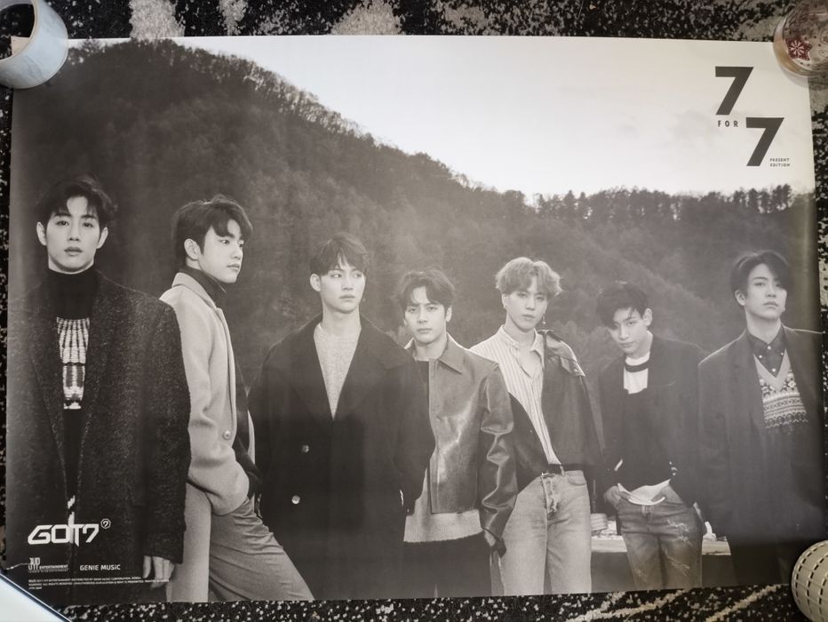 офіційні плакати GOT7 та Monsta X
