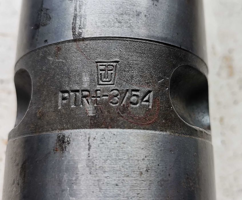 Tuleja stała PTRf-3/54 do opraw szybkomocujących