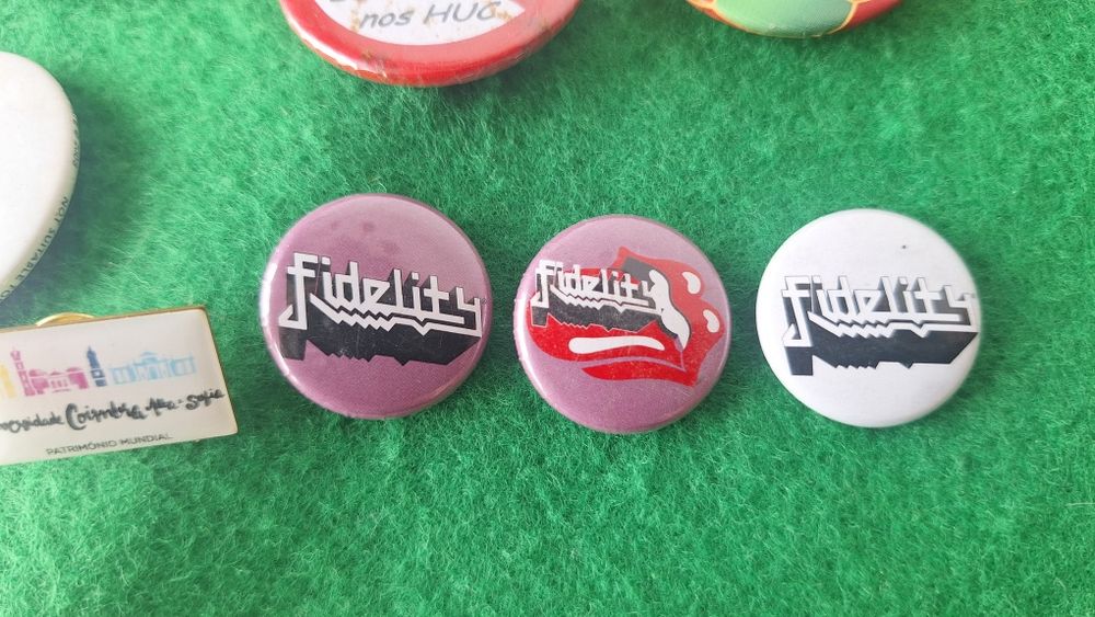 Pins pregadeiras alfinetes
