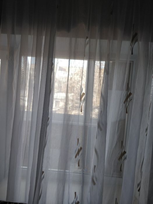 Продам  красивые тюли и портьеры