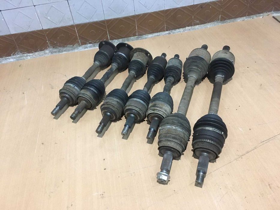 Привод Полуось Піввісь Mitsubishi Pajero Wagon 2000 2020