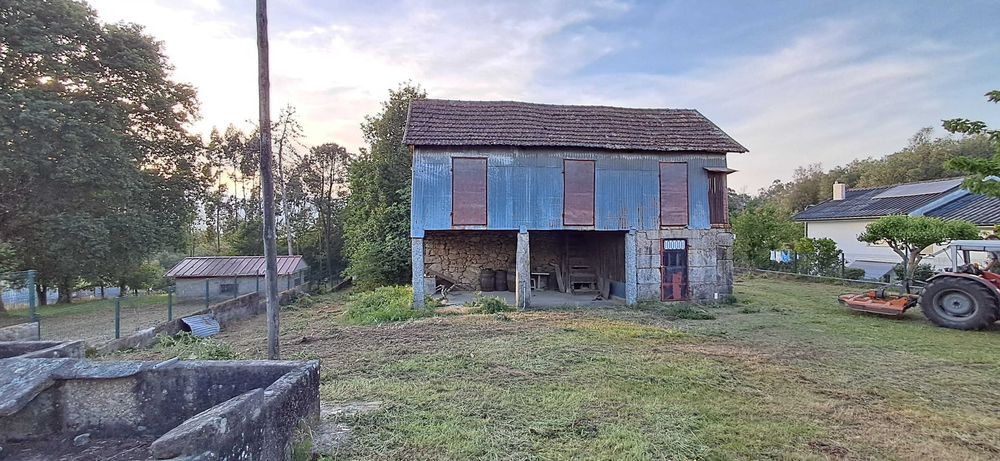 Vendo terreno construtivel