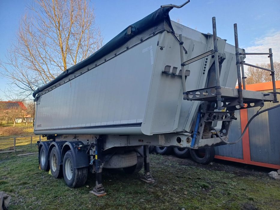 Schmitz Cargobull SKI 24  Naczepa wywrotka Schmitz 29,5m3