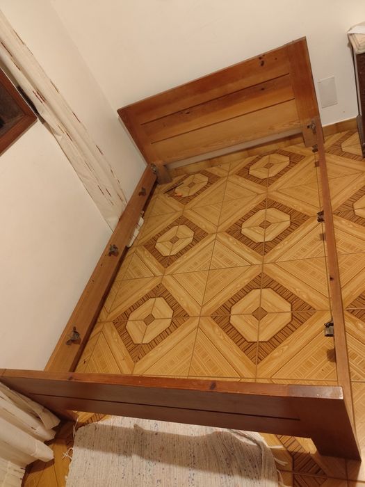 Cama de casal  incompleto 1,90 x 1,40