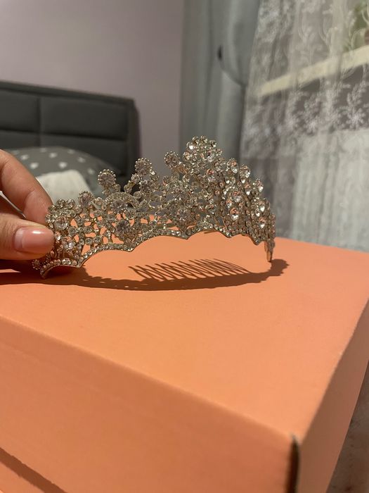 Металева корона-Діадема