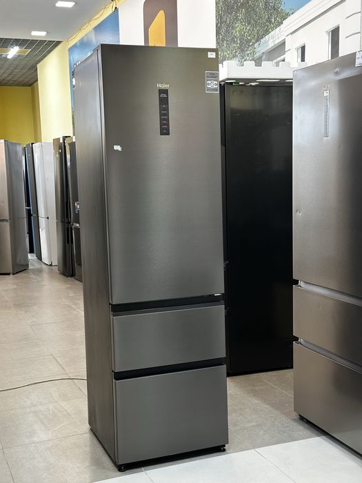 Сучасний стоковий холодильник Haier IPro8 гарантія доставка