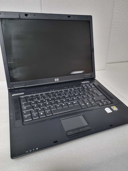 Portátil HP Compaq nx7400 ( para peças )