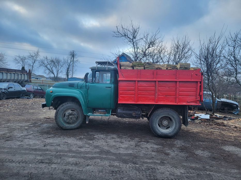 Дрова акация, сосна, дуб, ясень