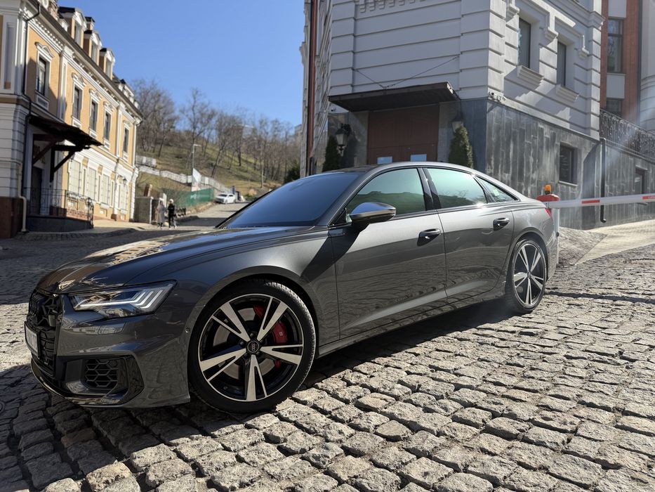 Audi S6 2023,3,0 дизель 349 к.с