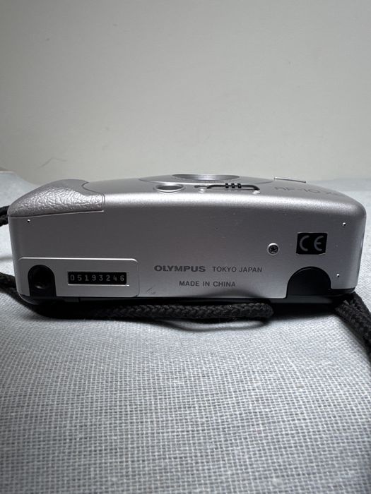 Olympus AF-10 XB na kliszę