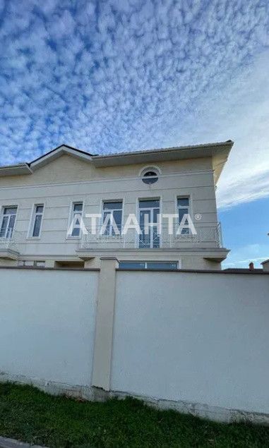 Продается дуплекс 150 кв/м, на участке 3.5 сотки. Дайберг