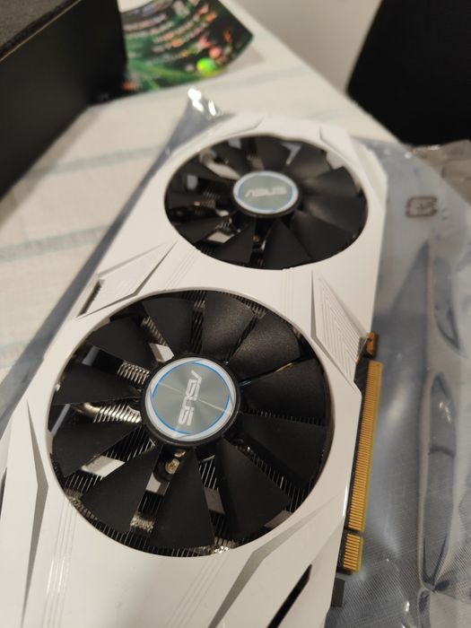 Placa Gráfica ASUS GTX 1060 6GB GDDR5