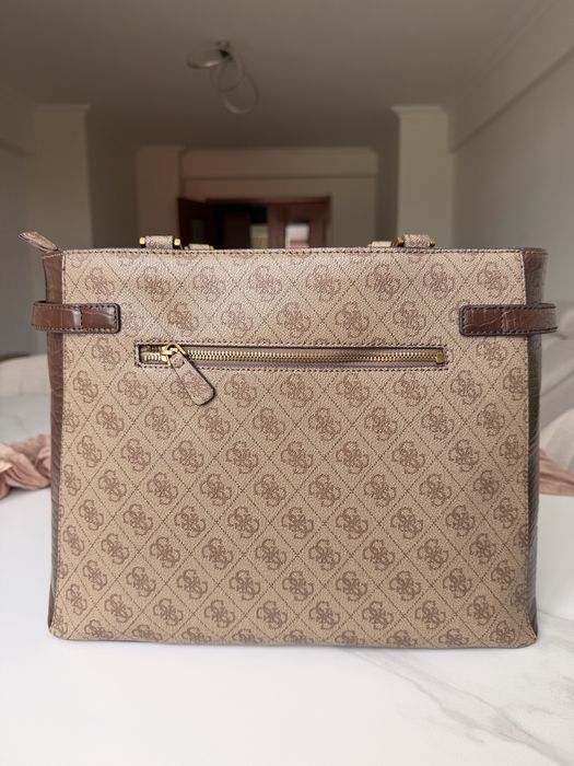 Mala Guess Zadie Tote