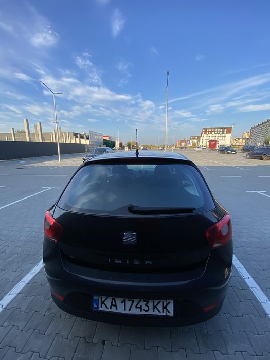 Продам SEAT lbiza 2011