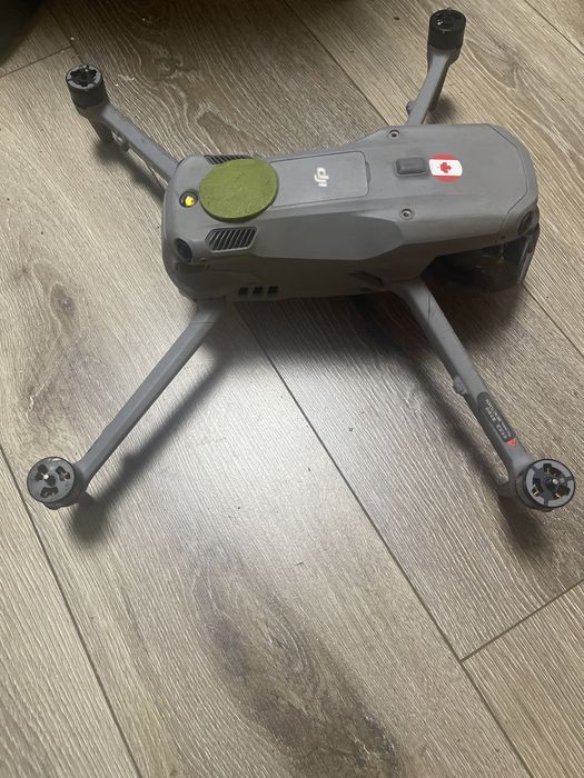 Matrice 4t дрон мавик