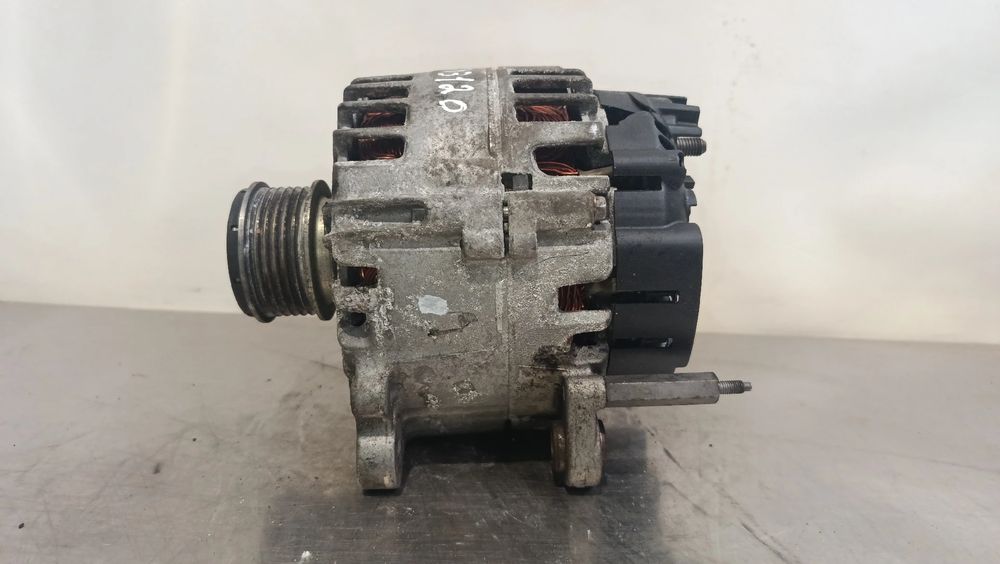 Alternador AUDI A3 (8P1)
