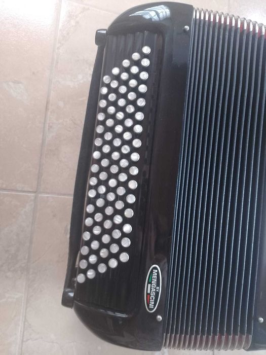 Acordeon Mengascini