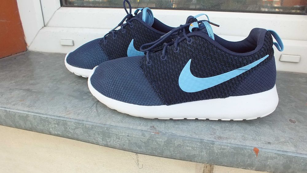 Super buty sportowe marki Nike w roz 44