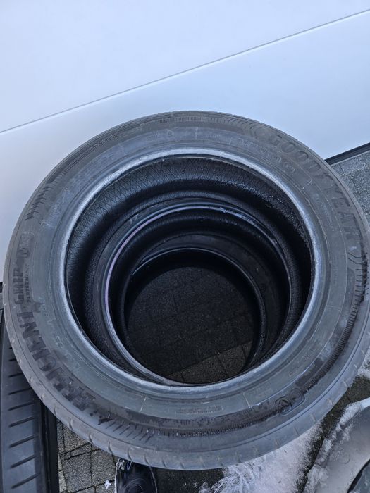 2 opony letnie Goodyear i  225 / 50 r17 94W