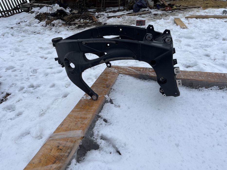 Yamaha r1 09-14 рама