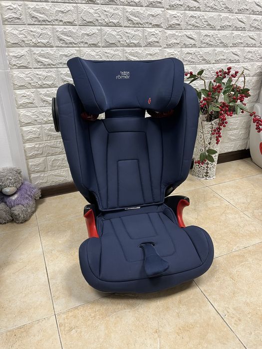 Автокрісло BRITAX ROMER KIDFIX 2 S Sict Група 2/3 (15-36кг) бустер