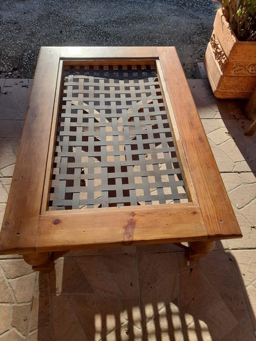 Mesa rústica mexicana