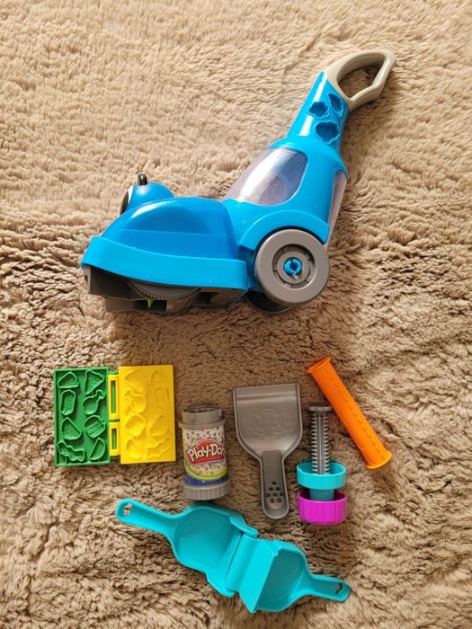 Zestaw zabawek, play doh, sklep ekspres odkurzacz, squishmallows święta
