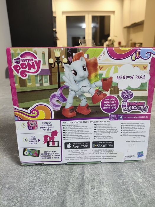 Nowa ruchoma figurka kucyka My Little Pony Rainbow Dash