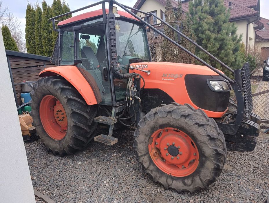Kubota M6 M108S  Kubota 108S Dualspeed, biegi pełzające, klima, fotel obrotowy, tur.