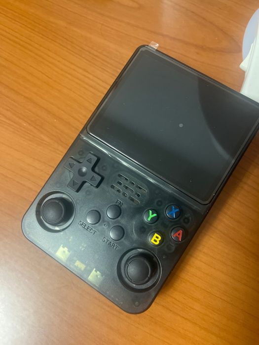 Mini konsola retro R36S, emu PSX, N64, Nes, Snes na prezent