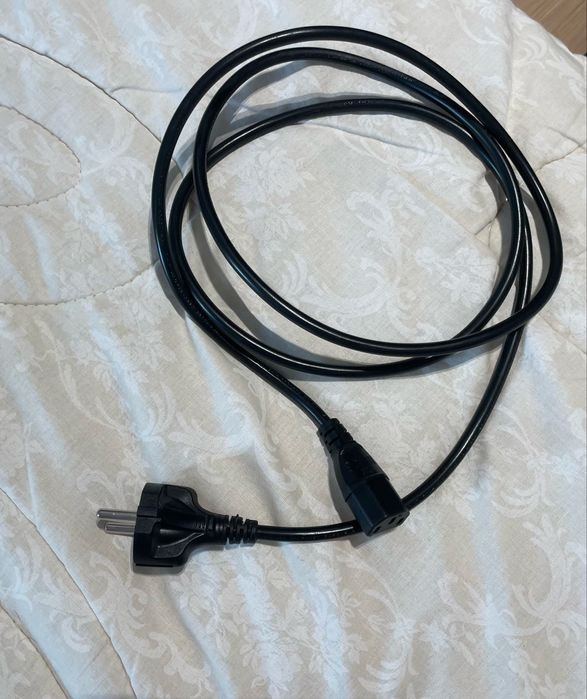 Монітор dell s2421hn в ідеальному стані, не використовувався