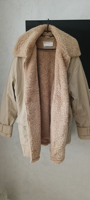 Стильна  тепла курточка