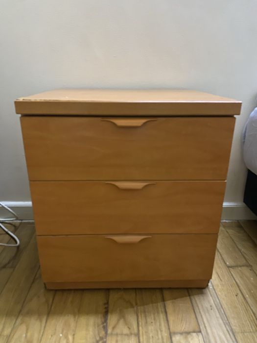 2 comodas de 3 gavetas