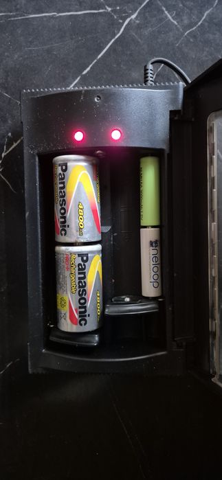 Ładowarka Panasonic BQ-4FE