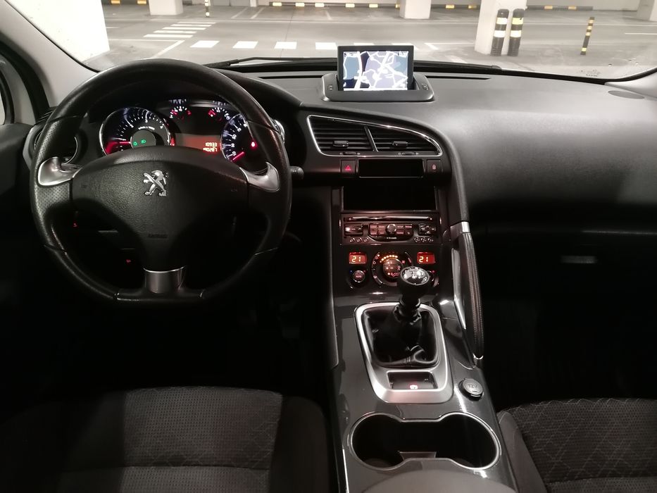 Peugeot 3008 1.6 HDI STYLE 2014