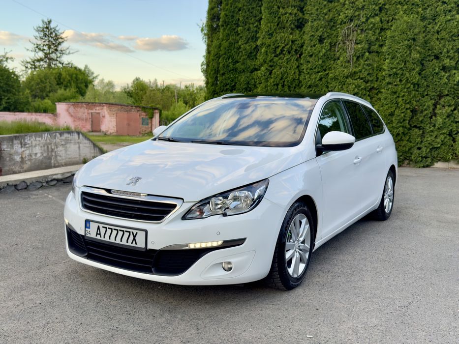 Peugeot 308SW 2015 року