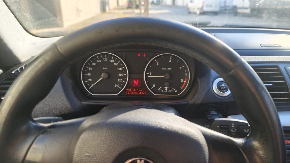 Venda BMW serie 1  118d