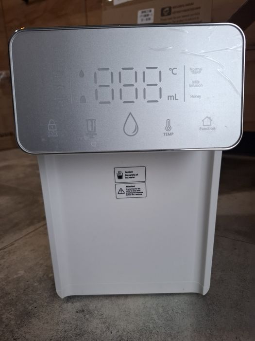 Dystrybutor wody natchmisstowej  3.5l