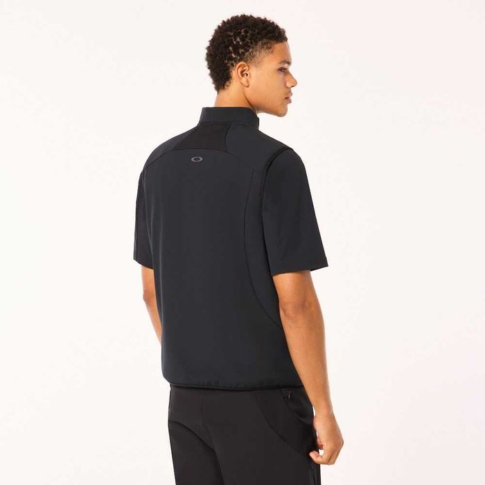 Жилет Oakley Latitude Arc Vest Blackout