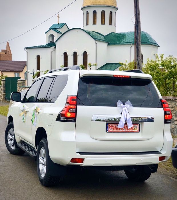 Весільне авто Toyota Prado