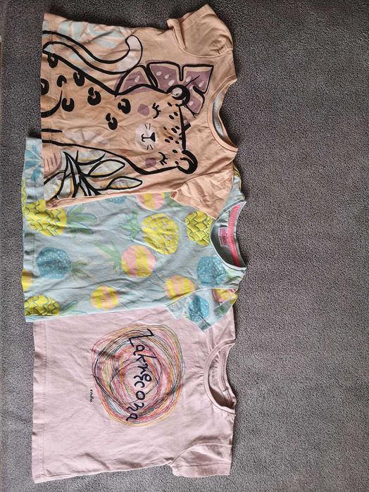 8 szt. bluzek, t-shirtów dla dziewczynki w r. 92