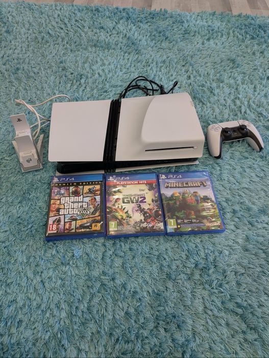 PS5 PRO mało używany, jak nowy!