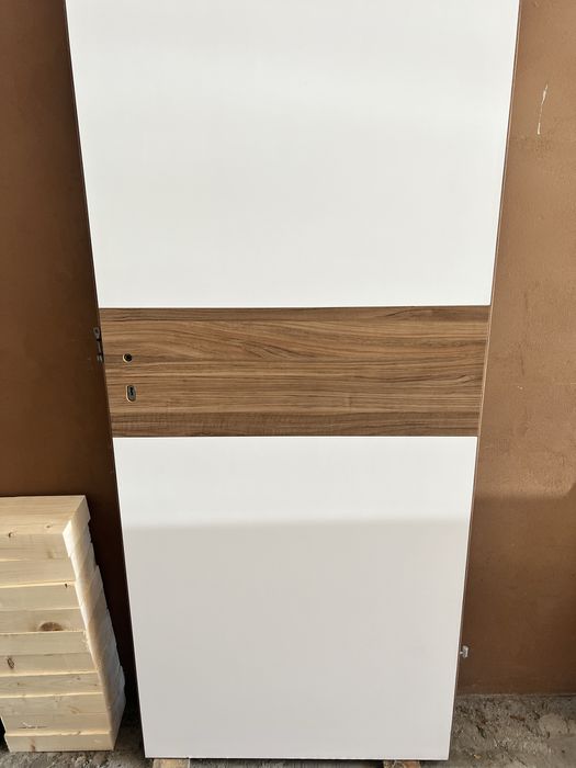 Drzwi 80  lewe Nowe
