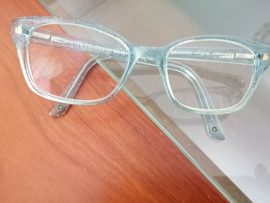 Óculos Benneton - Armação