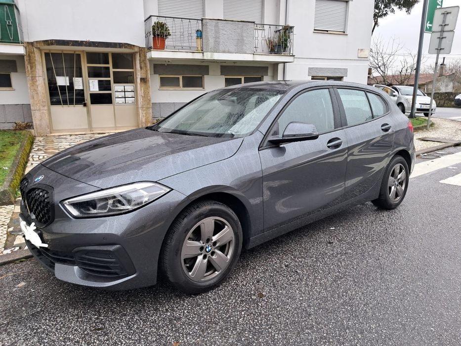 BMW 116 d - ano 2021