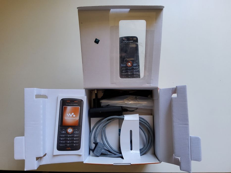 Vendo Sony Ericsson W200i usado