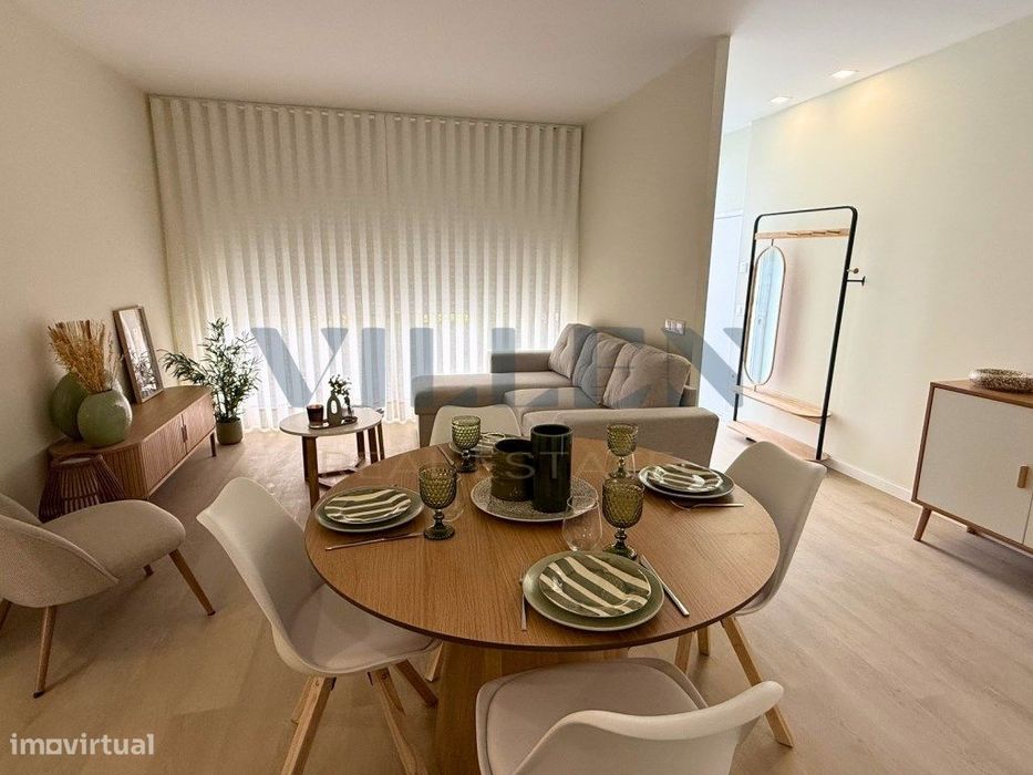 Apartamento T2 mobilado em São Mamede do Coronado