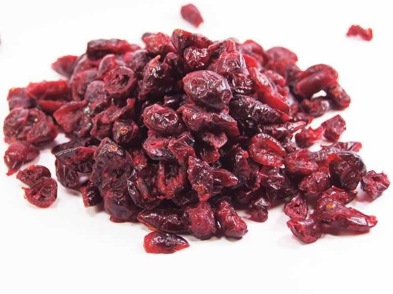Żurawina suszone połówki USA karton 12,5 kg 1 gatunek